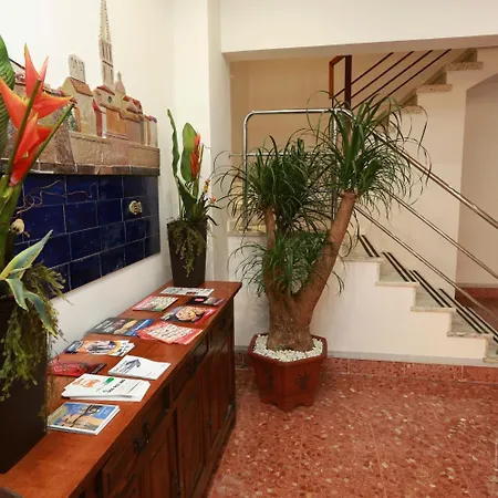 Otel Alguer Camp Nou Barselona