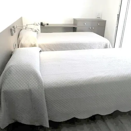 Otel Alguer Camp Nou 2*
