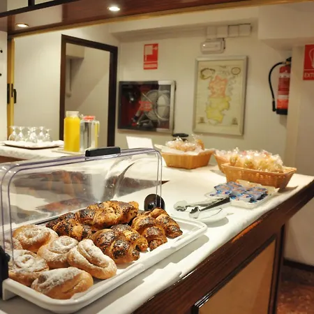 Alguer Camp Nou Otel Barselona
