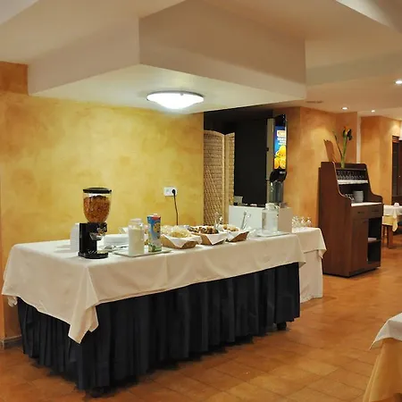Otel Alguer Camp Nou